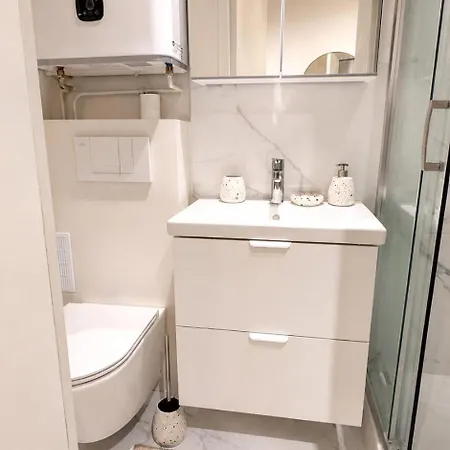 Апартаменты Cosy - Proche Gare Et Centre De *